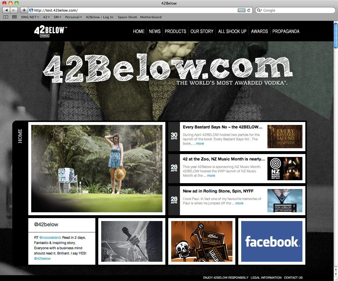42Below.com homepage showing the news feed, featured image, and Twitter widget